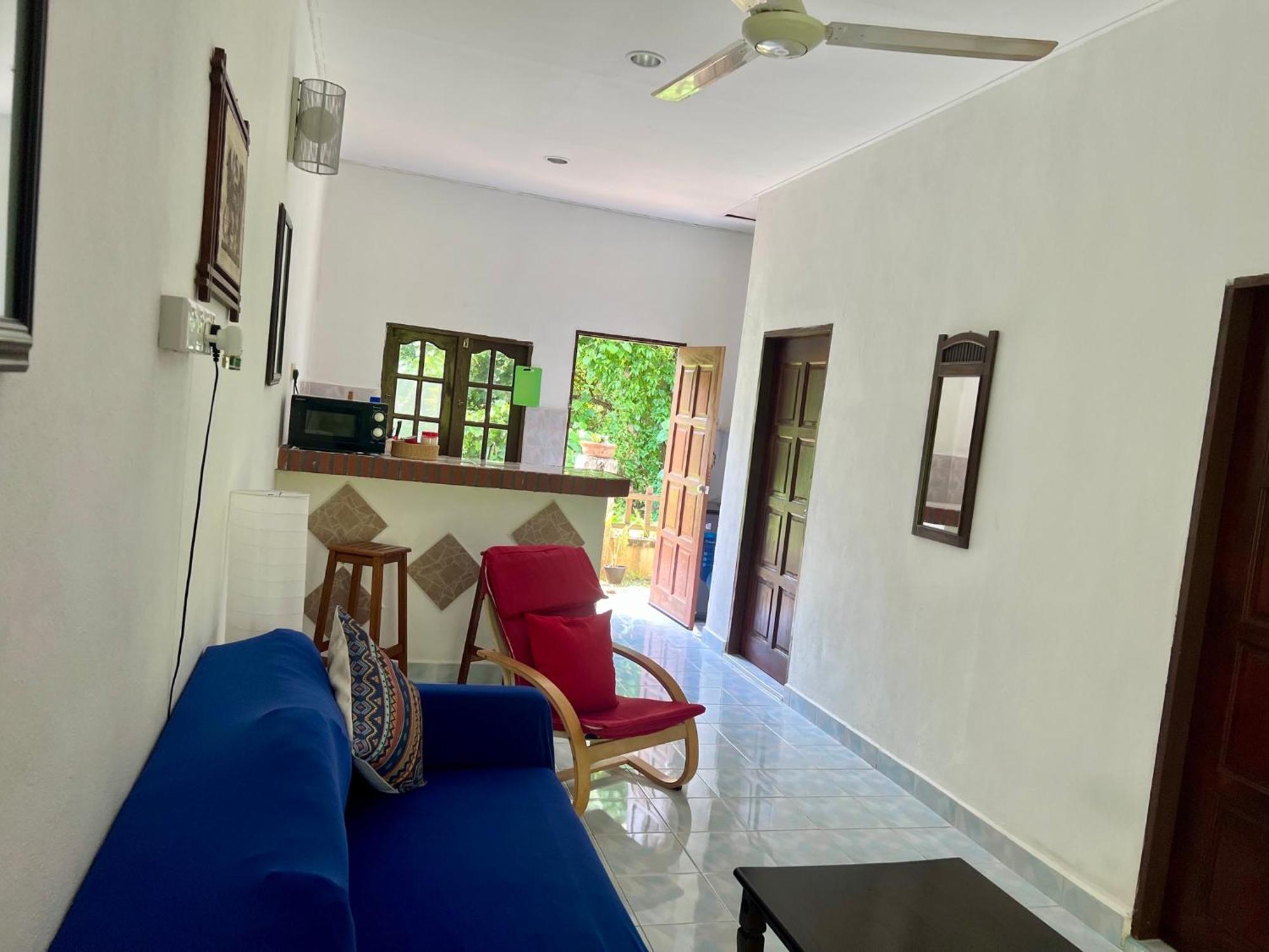 Lovely Garden Villas Pantai Cenang  Exterior photo